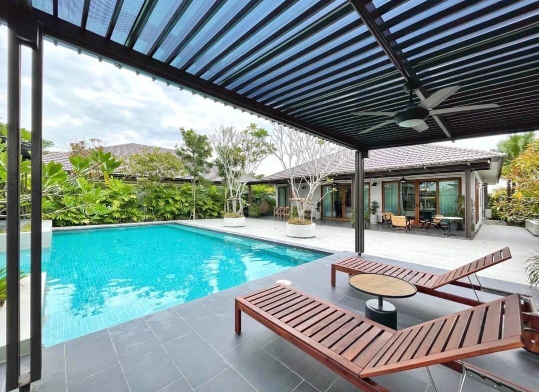 3-bedroom Luxury Pool Villa at Panalee Banna Village in Huay Yai, Pattaya