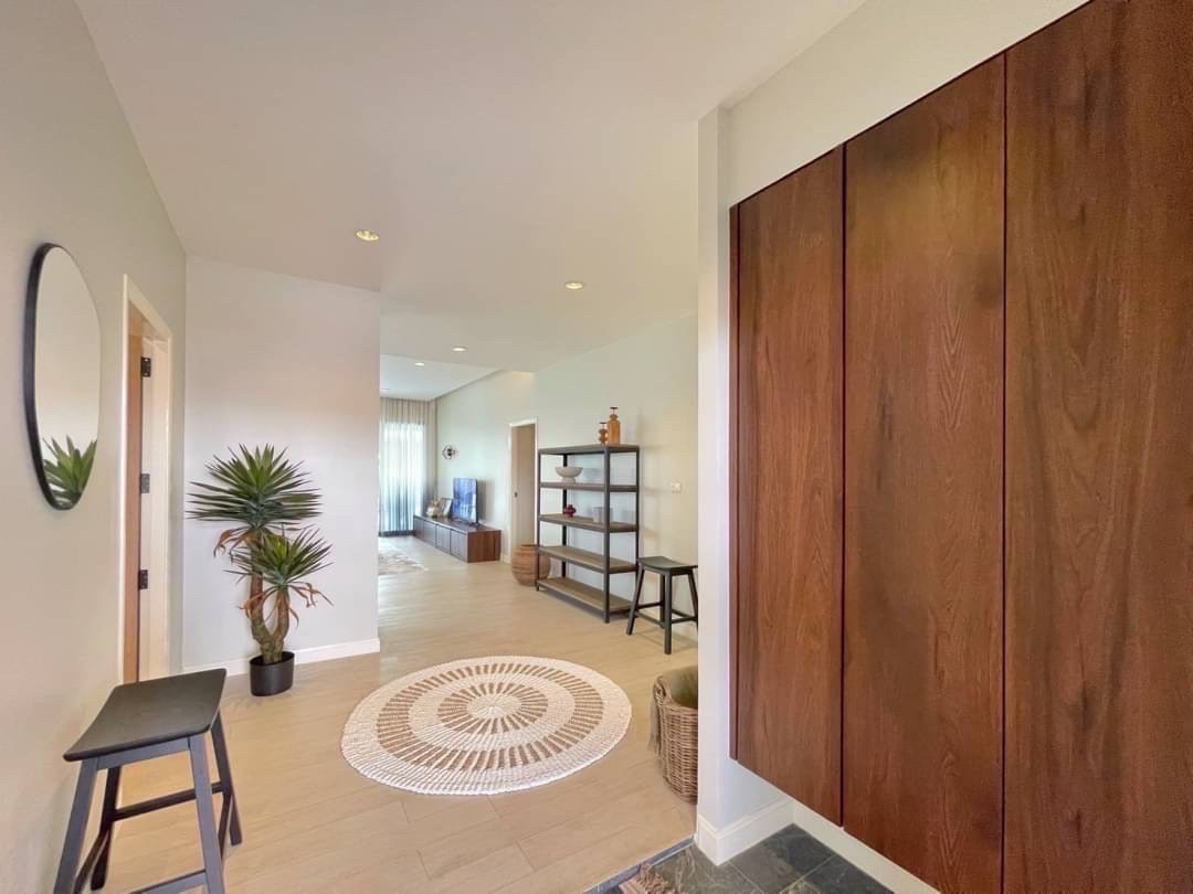 3-bedroom Luxury Pool Villa at Panalee Banna Village in Huay Yai, Pattaya