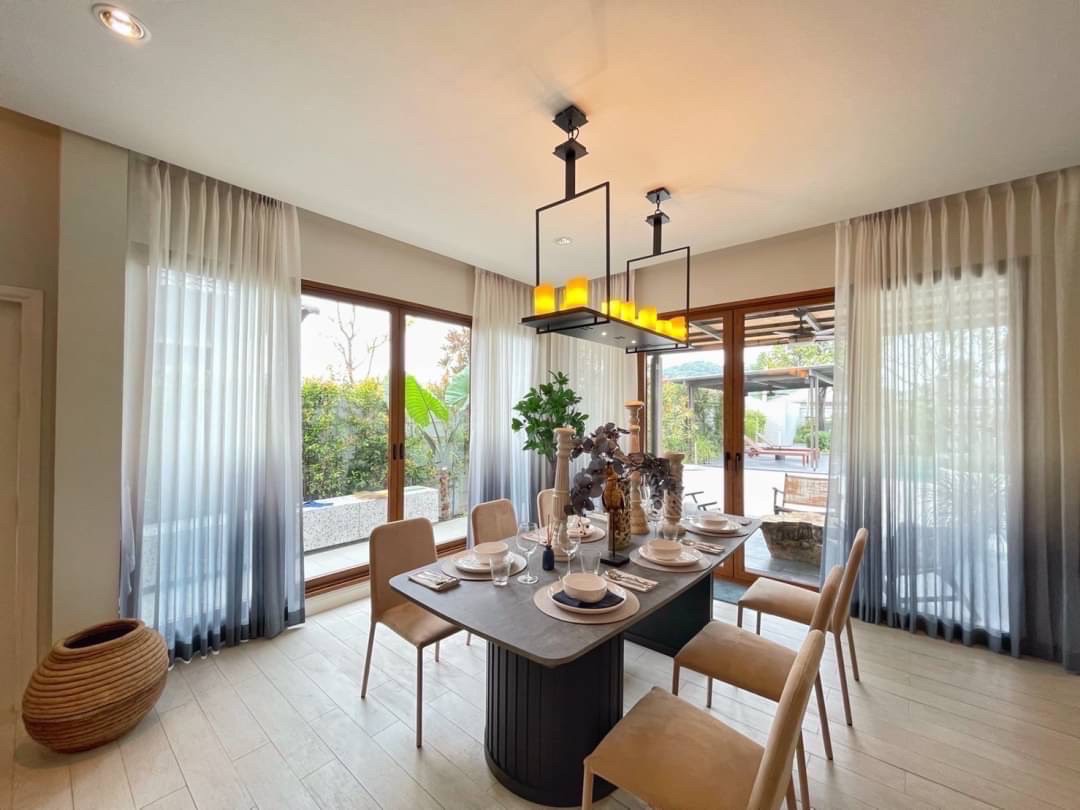 3-bedroom Luxury Pool Villa at Panalee Banna Village in Huay Yai, Pattaya